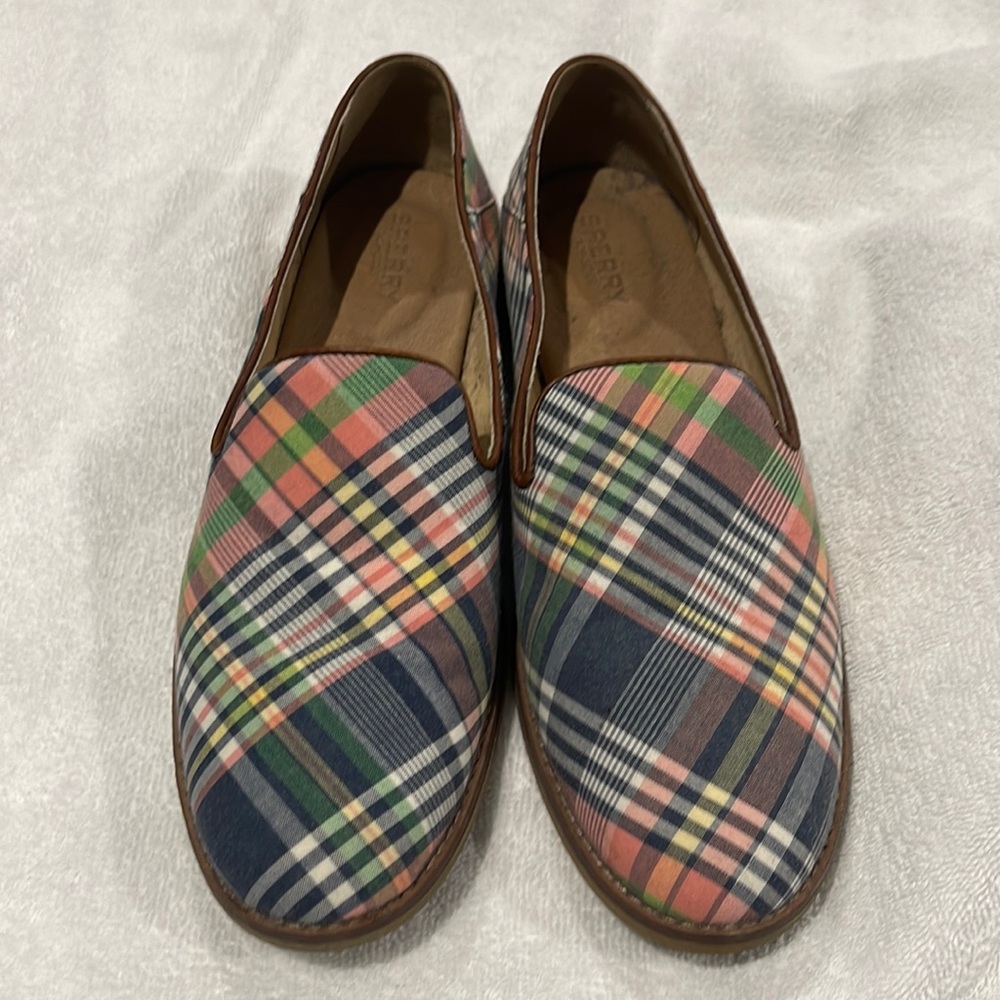 Barely worn Sperry flats